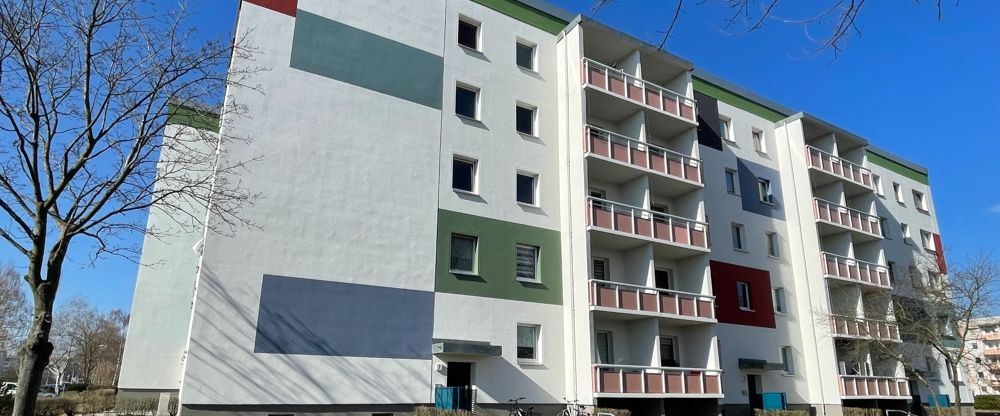 First occupancy after renovation! - Photo 1