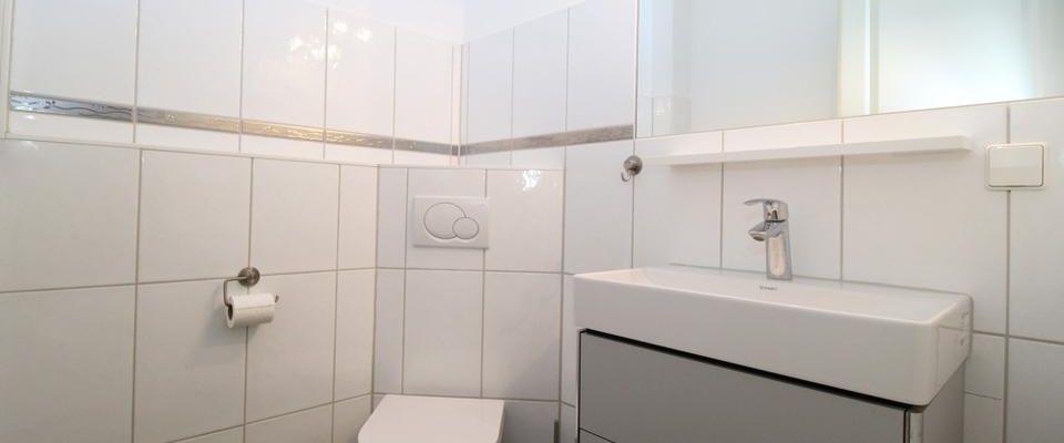 Energieeffizienz trifft Wohnstil: moderne 3,5 Zimmer-Wohnung in Ludwigshafen - Photo 1