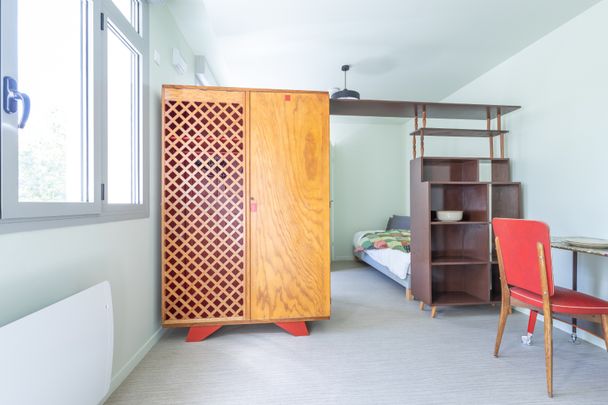 Studio meublé et équipé – Prêt à vivre – Cœur de Tours - Photo 1