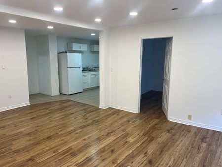 For Lease - 290 MAIN Street, King, Ontario - Photo 2