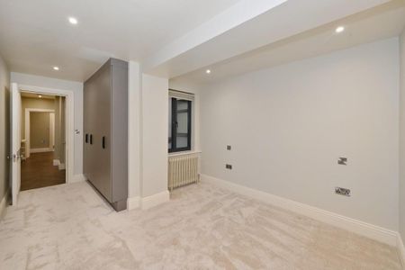 3 bedroom flat to rent - Photo 3