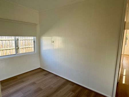 Renovated Delight! - Photo 3