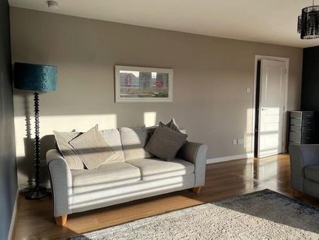 2 bedroom flat to rent - Photo 4