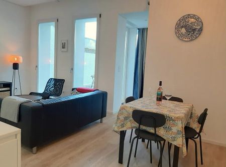 Rua de Álvares Cabral, Porto, Braga 4050-041 - Photo 2