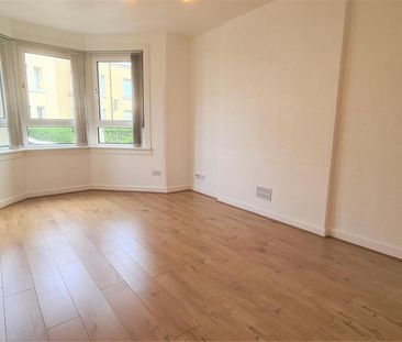 3 bedroom apartment to rent - Photo 1