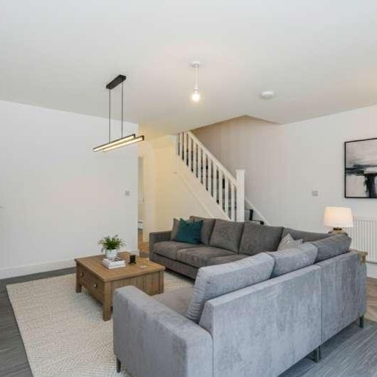 Abraham Fold, Little Hulton, Manchester, Greater Manchester, M38 - Photo 1