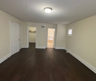 For Lease - 261 Nautical Boulevard, Oakville, Ontario - Photo 5