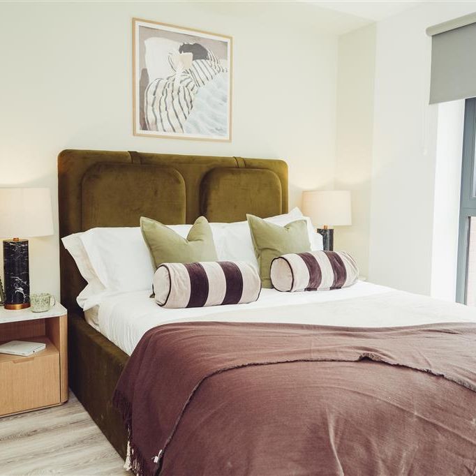 Walton House - Photo 1