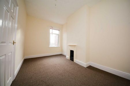 2 bed House - Terraced for Rent - Photo 4