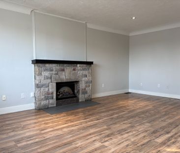 For Lease - 678 OXFORD Street, London East, Ontario - Photo 2