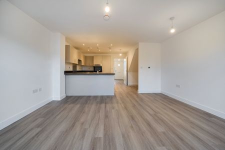 Throwster Drive, Sudbury - Photo 2