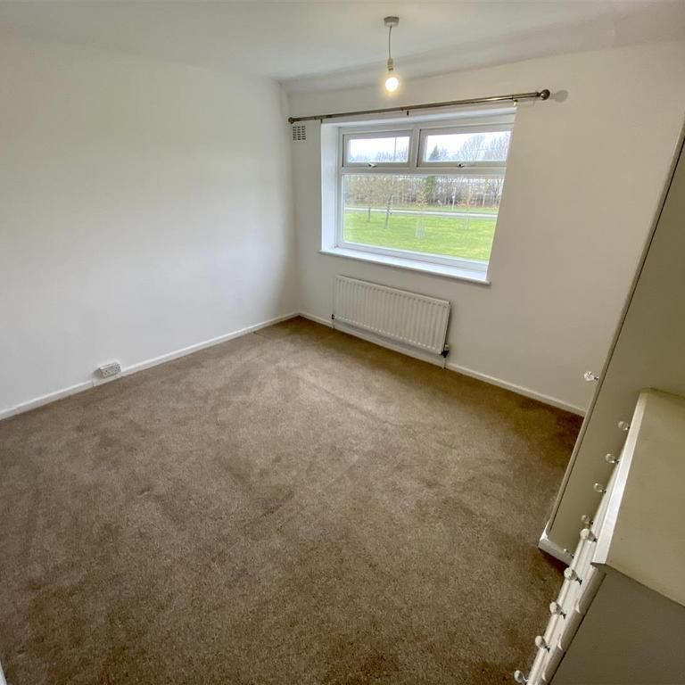 2 bedroom semi-detached house to rent - Photo 1