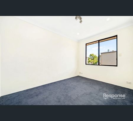 14/321 Windsor Road, Baulkham Hills, NSW 2153 - Photo 4