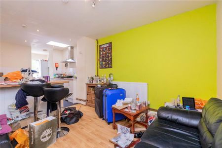 6 bedroom house to rent - Photo 4