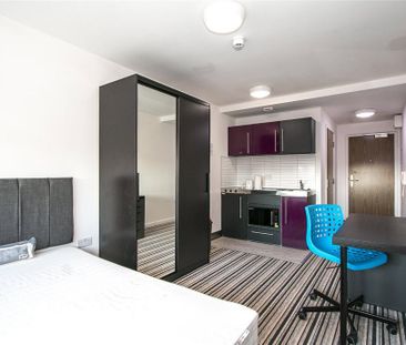 Studio to rent - Photo 4