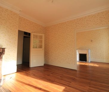 Location Appartement 4 pièces 72m² NEVERS 58000 - Photo 2