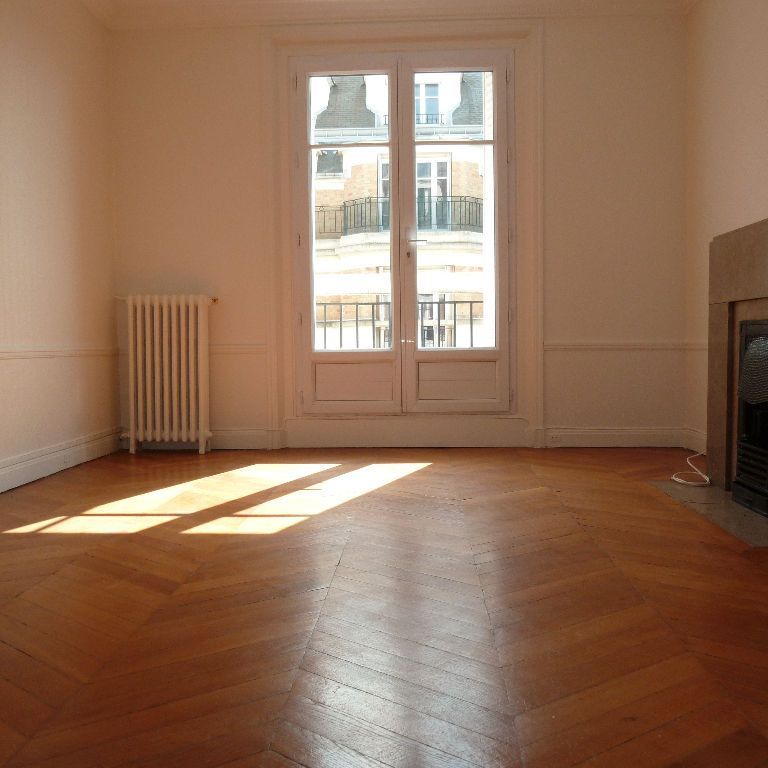 Location Appartement 2 pièces 44m² ISSY LES MOULINEAUX 92130 - Photo 1