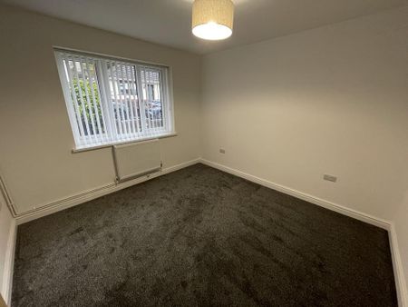 3 bedroom bungalow to rent - Photo 4