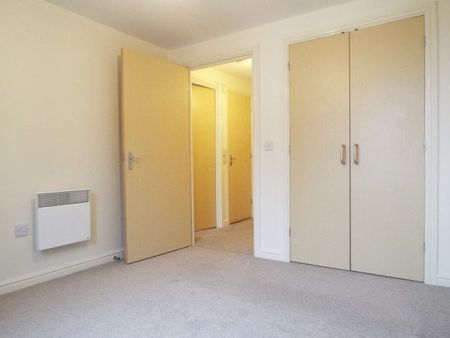 Polymond House, Castle Way, Central - Photo 3