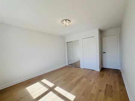 For Lease - 906 Marinet Crescent Unit# MAIN, Pickering, Ontario - Photo 2