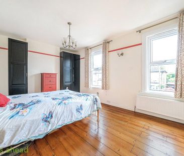 3 bedroom semi-detached house to rent - Photo 5