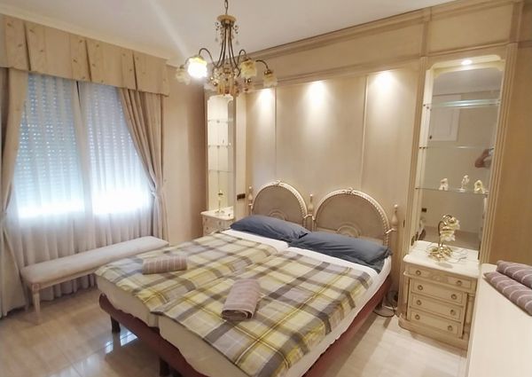 5 Bedrooms Villa in Alfaz del Pi