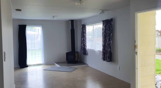 RIVER ROAD, MASTERTON 3 BEDROOMS $530 P/W - Photo 1