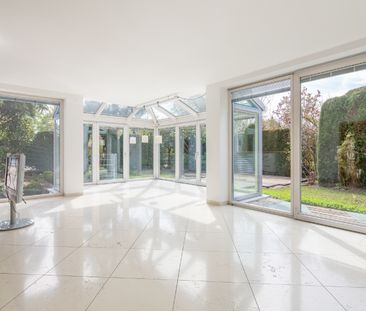 Familienfreundliche Doppelhaushälfte mit Garten, EBK und Doppelgara... - Photo 3