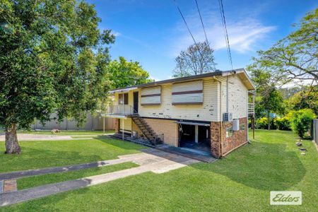 Stylish 3 Bedroom Highset Home - Photo 5