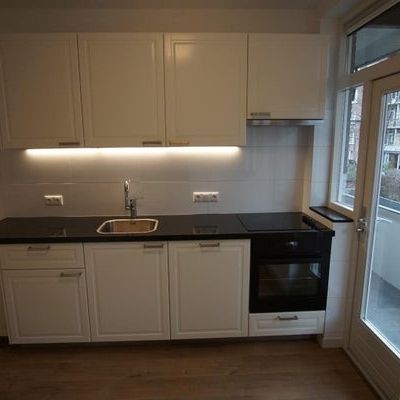 1055TH, Amsterdam - Photo 1