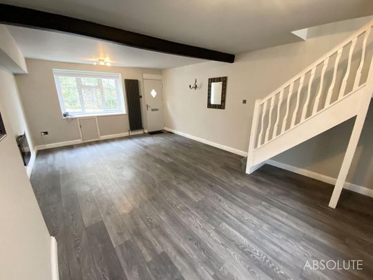 2 bedroom end of terrace house to rent - Photo 1