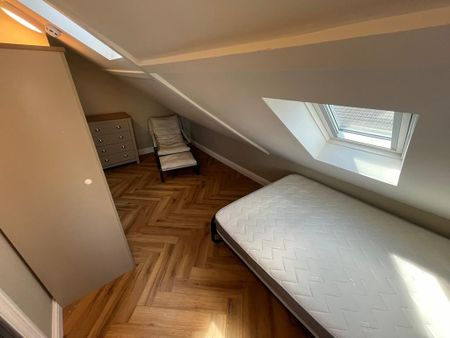 3 bedroom flat to rent - Photo 2