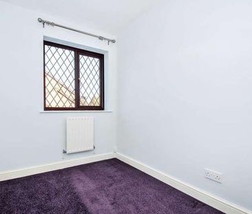 Thatcham, Berkshire, RG19 - Photo 2