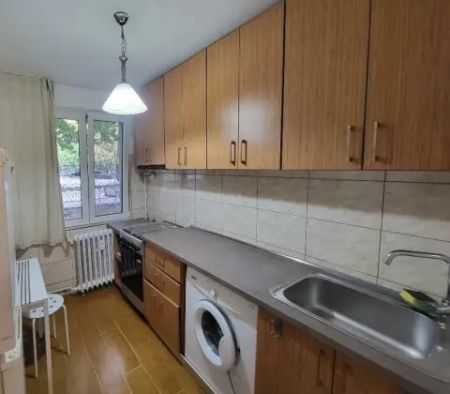 Prima închiriere apartament 2 camere cu centrală - Fizicienilor - Photo 2