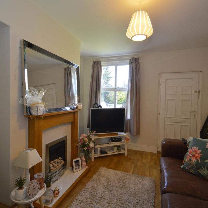2 bedroom terraced house to rent - Photo 1