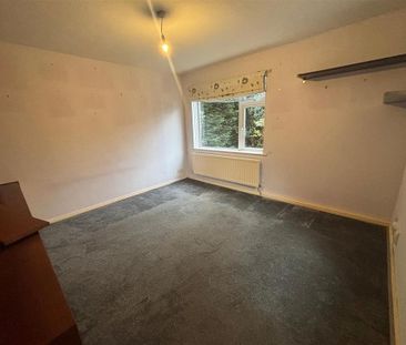 4 bedroom detached house to rent - Photo 5