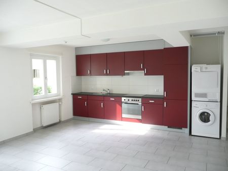 Helle 4.0-Zimmerwohnung in Suhr zu vermieten - Photo 2