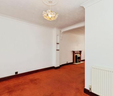 2 bedroom semi-detached house to rent - Photo 2