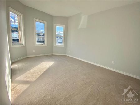 For Lease - 924 WHIMBREL Way, Barrhaven, Ontario - Photo 3