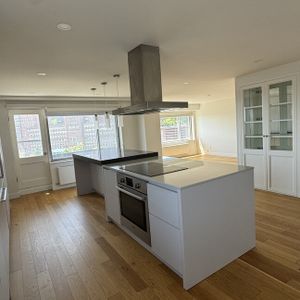 1 Bedroom - 3545 Chemin De La Côte-des-Neiges, Montréal - Photo 3