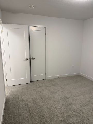 For Lease - 940 St David Street Unit# 100, Centre Wellington, Ontario - Photo 3