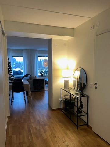 A well planned and nice two room apartment in Täby - Photo 4