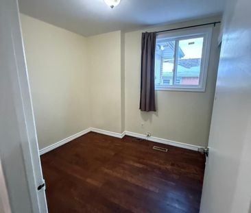 For Lease - 17 Gable Drive Unit# Upper, Brampton, Ontario - Photo 4