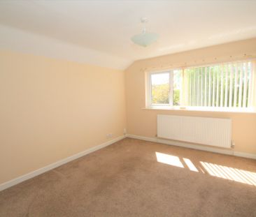 Ingle Head, Fulwood - Photo 3