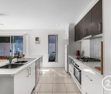 Ideal Location and Convenience - Photo 6