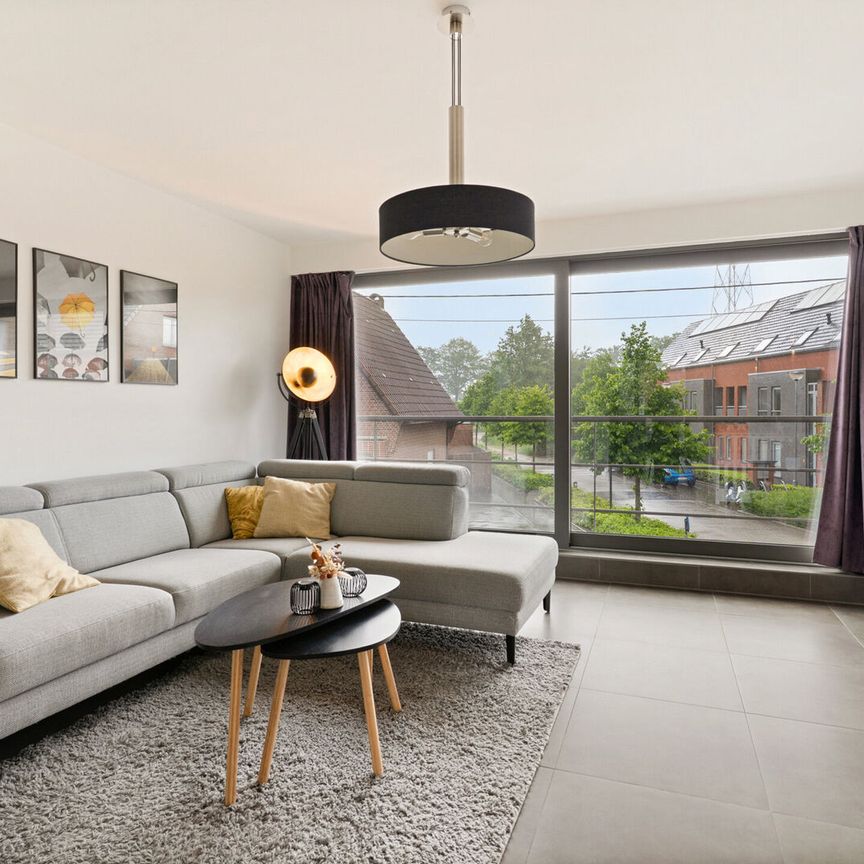Recent, energiezuinig duplex app. met ruim terras en garage - Foto 1