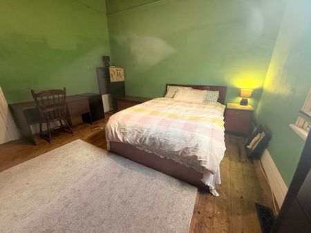 Hawthorn East - Photo 3