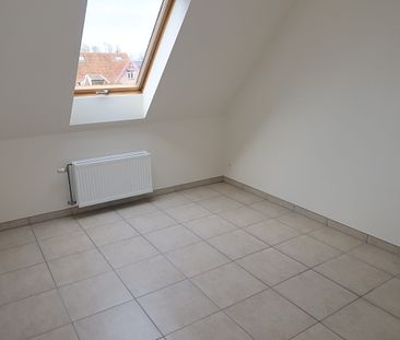 Volledig gerenoveerd app met 2 slk en balkon | Berlare - Photo 4