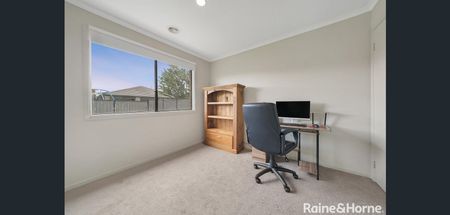 13 Baratta Road, Tarneit, VIC 3029 - Photo 2