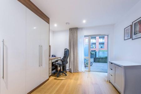 4 bedroom terraced house to rent - Photo 3